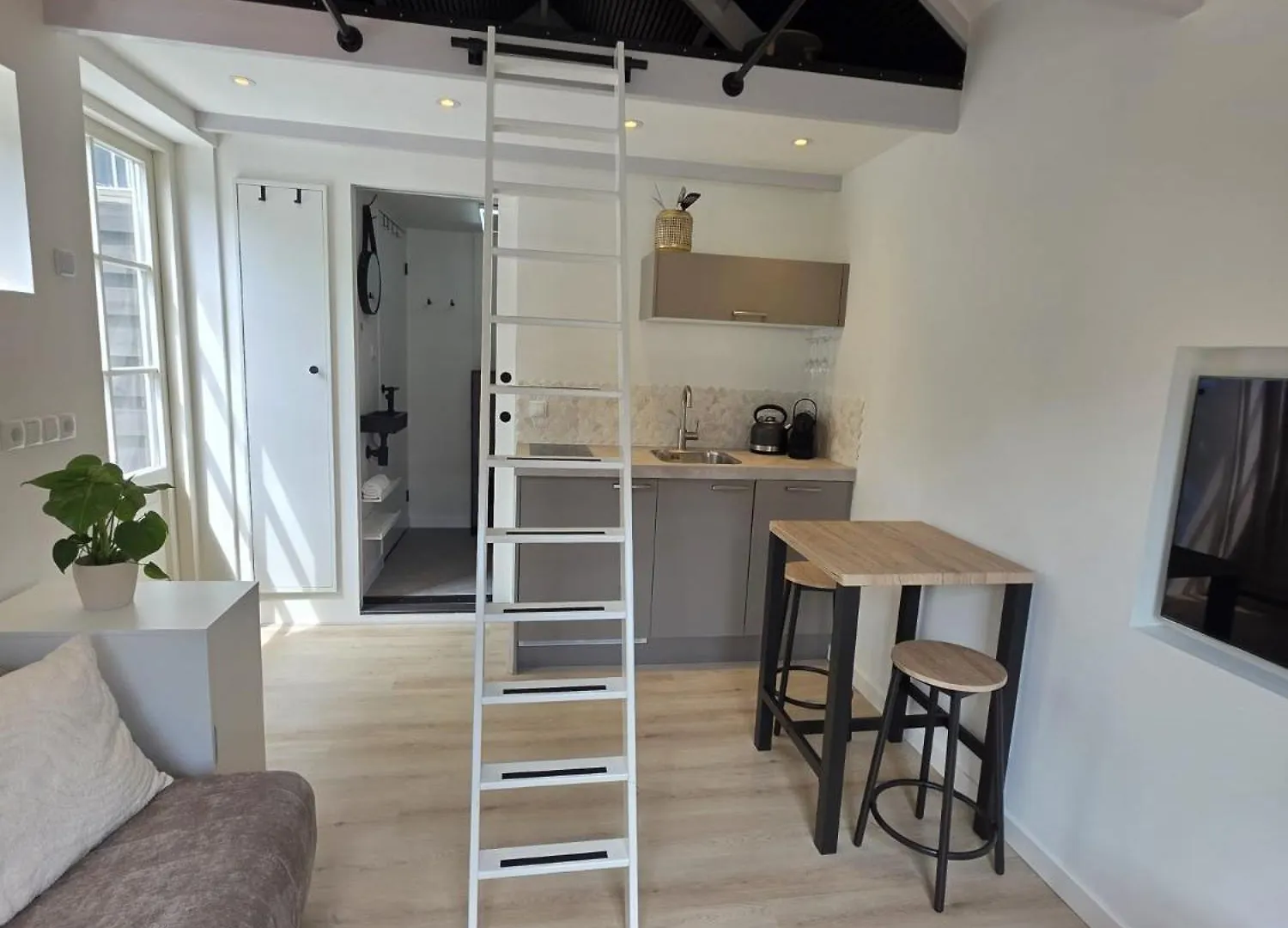 Flamingo Beach Apartments Zandvoort 0*,  Nederland